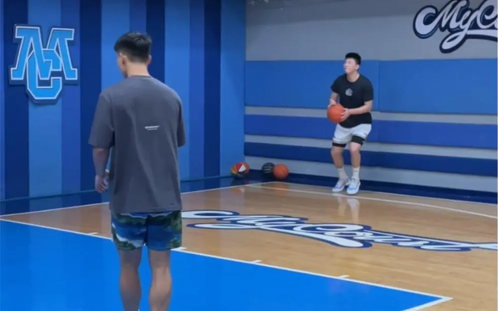 为什么篮球教练的经验很重要_1